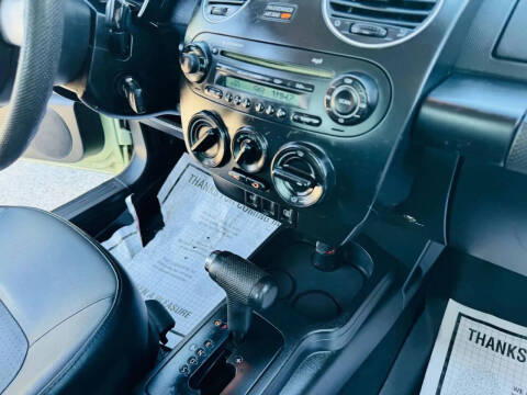 2008 Volkswagen New Beetle