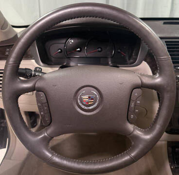 2010 Cadillac DTS Luxury Collection