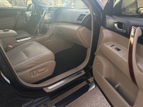 2012 Toyota Highlander Hybrid Limited