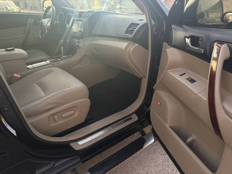 2012 Toyota Highlander Hybrid Limited