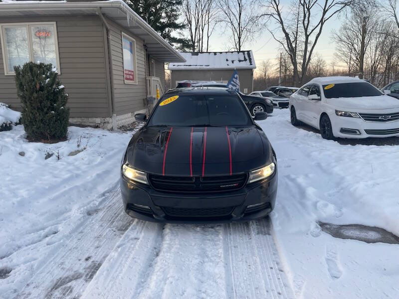 2015 Dodge Charger SXT's photo