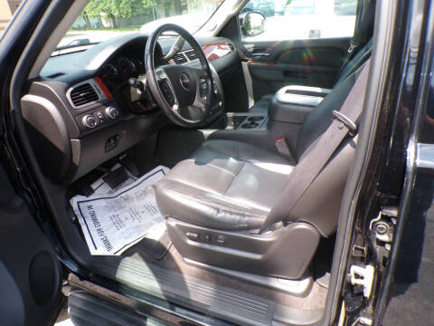 2012 GMC Yukon XL SLT