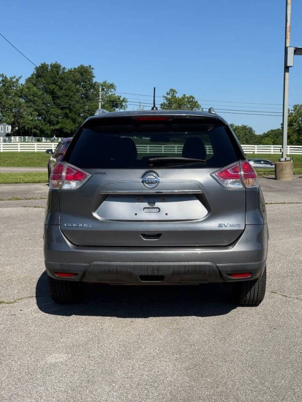 2016 Nissan Rogue SV