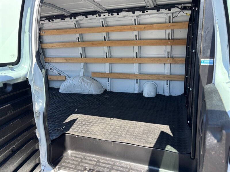 2019 Chevrolet Express 2500