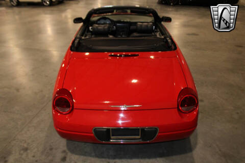 2002 Ford Thunderbird Deluxe