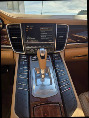 2011 Porsche Panamera