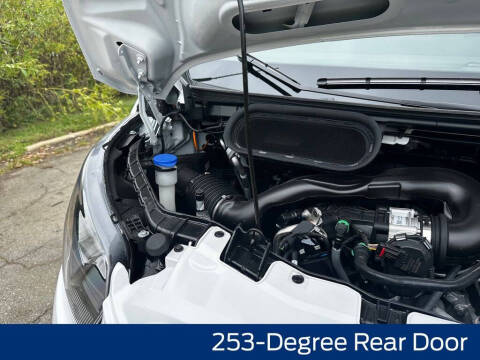 2025 Ford Transit 250