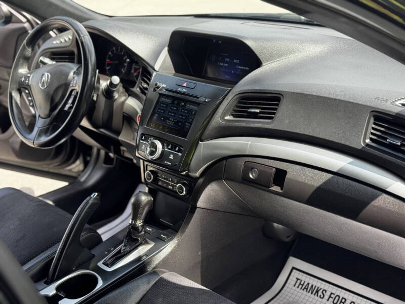 2016 Acura ILX w/Premium w/A-SPEC