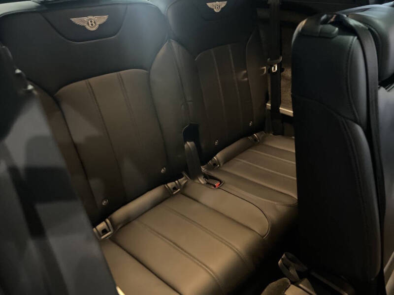 2018 Bentley Bentayga W12 Signature Edition