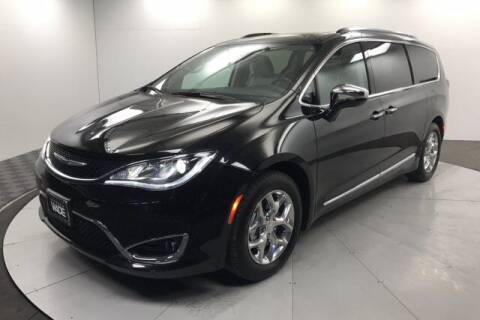 2019 Chrysler Pacifica for sale at Stephen Wade Pre-Owned Supercenter in Saint George UT