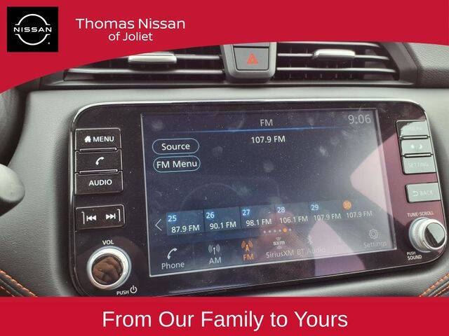 2025 Nissan Versa SR