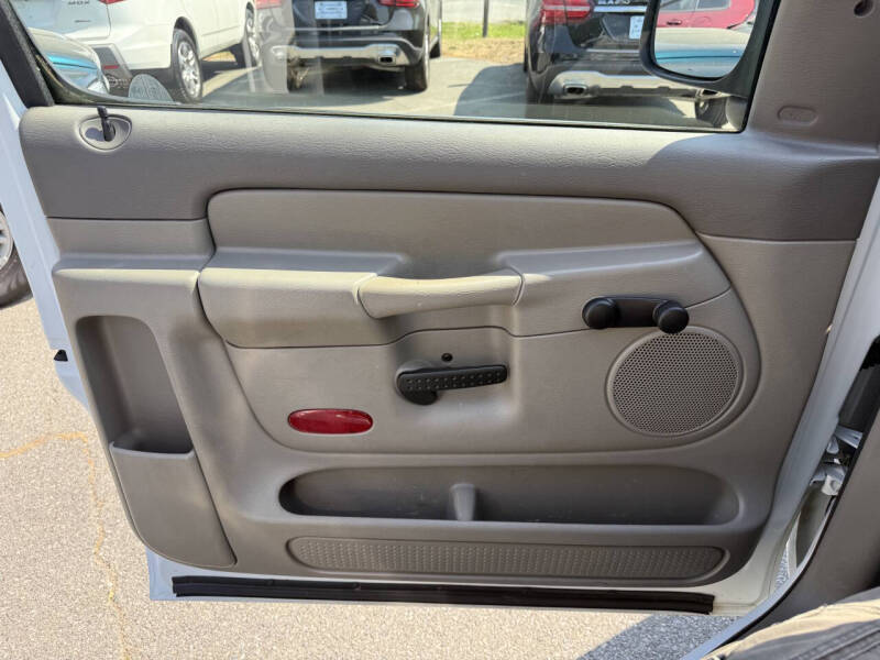 2003 Dodge Ram 1500 ST