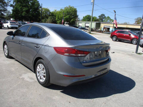 2018 Hyundai Elantra SE