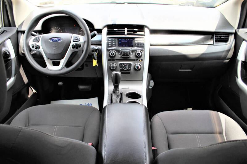 2013 Ford Edge SE