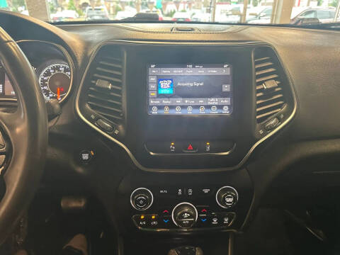 2020 Jeep Cherokee Altitude