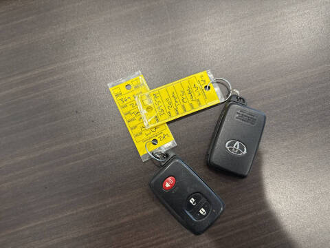 2011 Toyota Prius Two