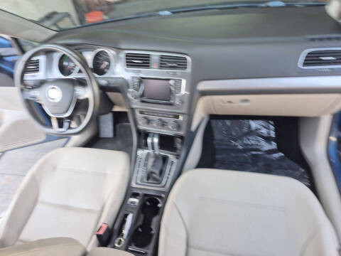 2015 Volkswagen e-Golf SEL Premium