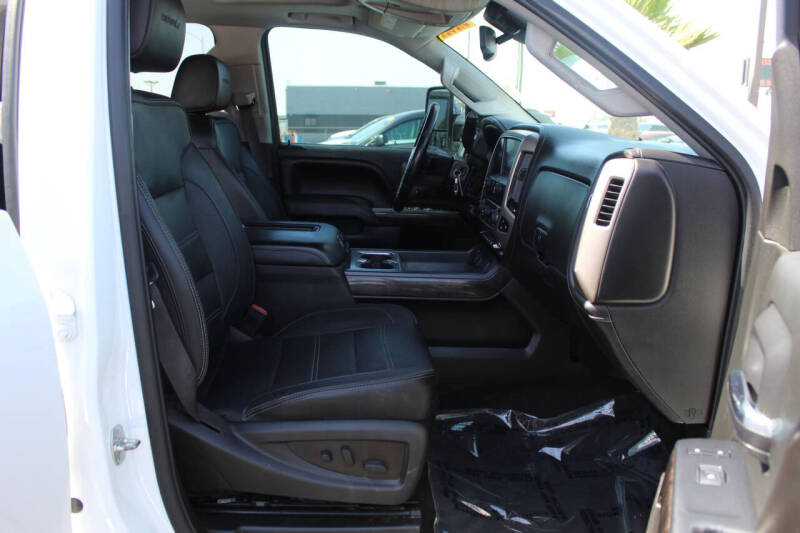 2016 GMC Sierra 2500HD Denali