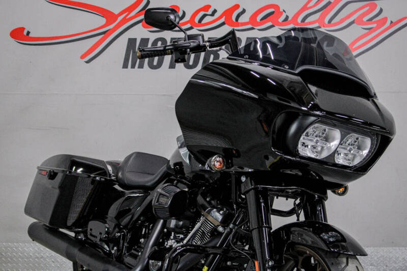 2023 Harley-Davidson Road Glide ST