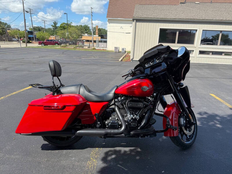 2022 Harley-Davidson Street Glide