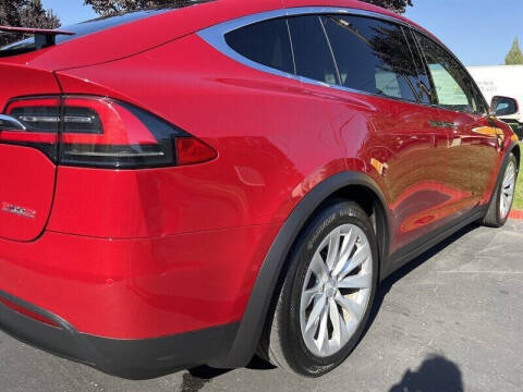 2016 Tesla Model X P90D
