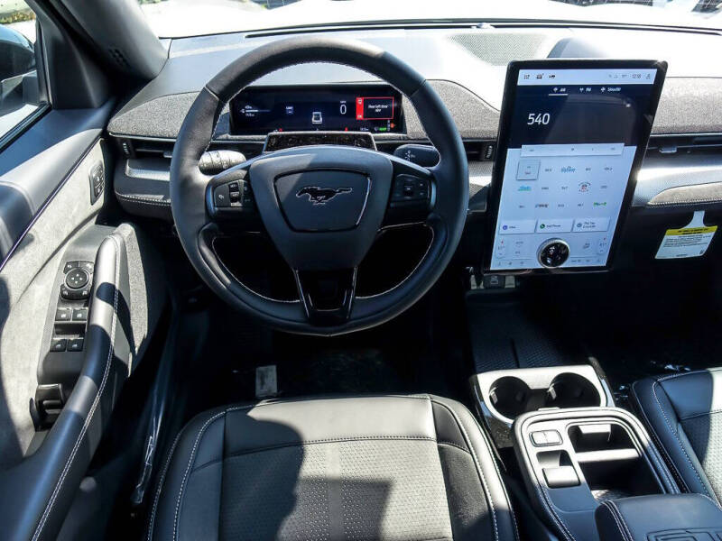 2025 Ford Mustang Mach-E GT