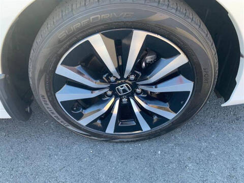 2022 Honda Civic EX-L