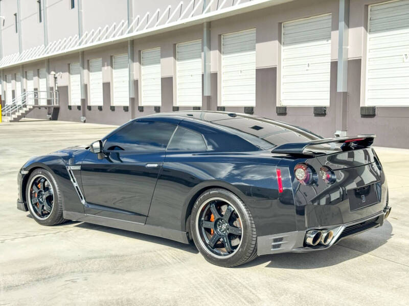 2013 Nissan GT-R Premium