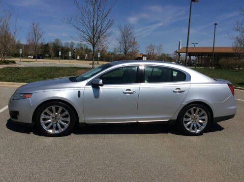 2010 Lincoln MKS for sale at Abernathy's Auto Sales in Kernersville NC