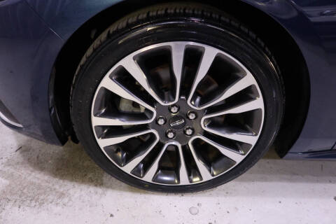 2017 Lincoln Continental Select