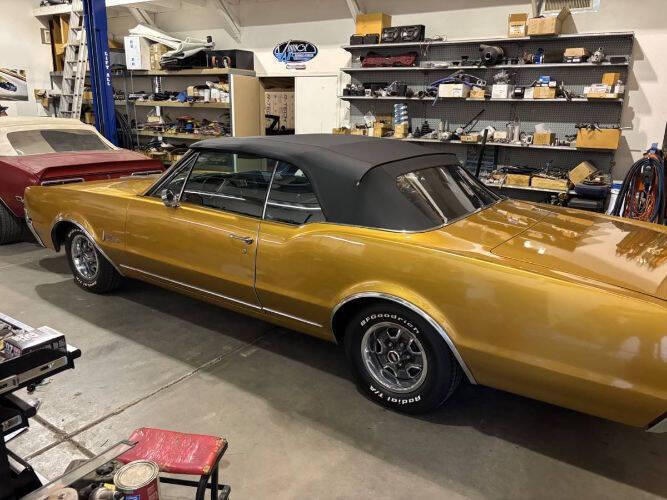 1967 Oldsmobile Cutlass