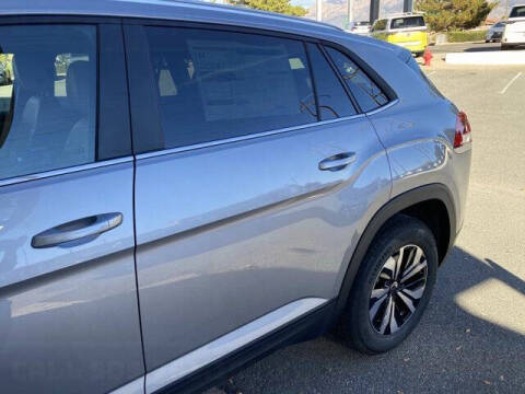 2026 Volkswagen Atlas Cross Sport SE 4Motion