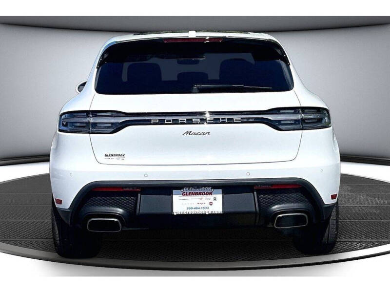 2026 Porsche Macan