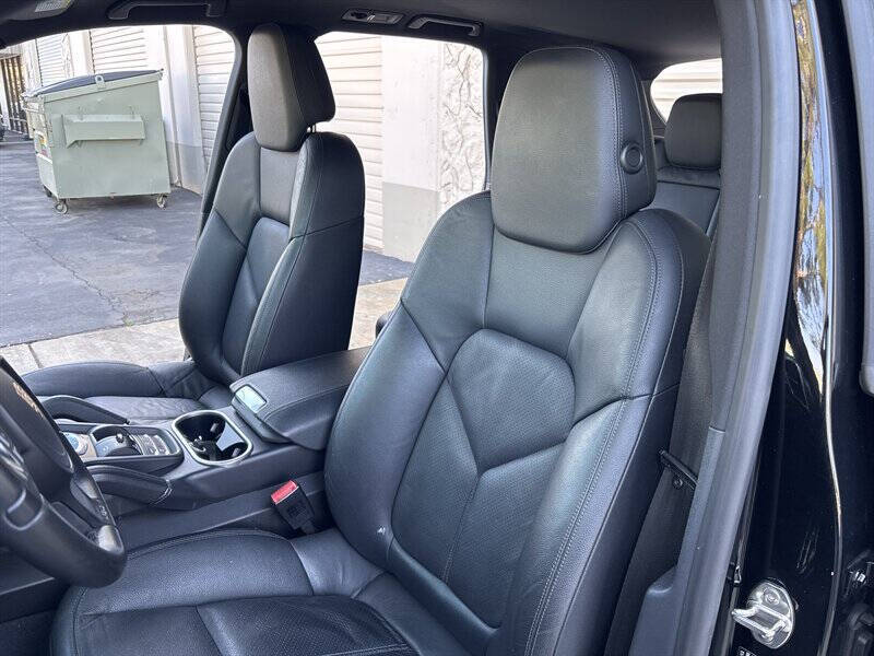 2014 Porsche Cayenne
