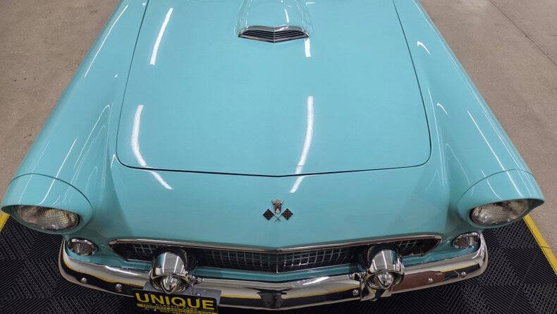 1955 Ford Thunderbird