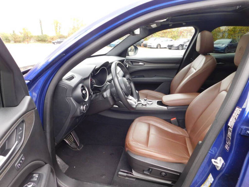 2023 Alfa Romeo Stelvio Ti