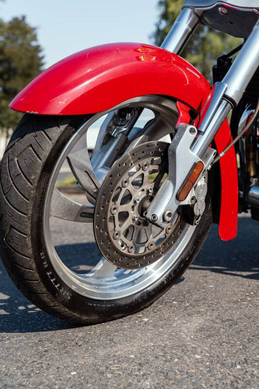 2006 Victory Kingpin