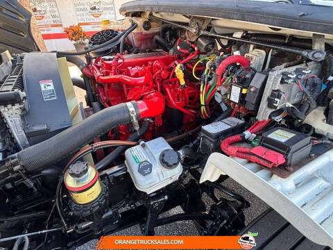 2020 Freightliner M2 106