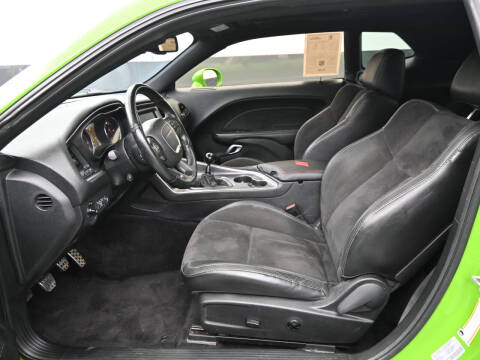 2017 Dodge Challenger R/T Plus