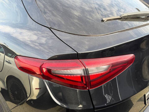 2022 Alfa Romeo Stelvio Sprint