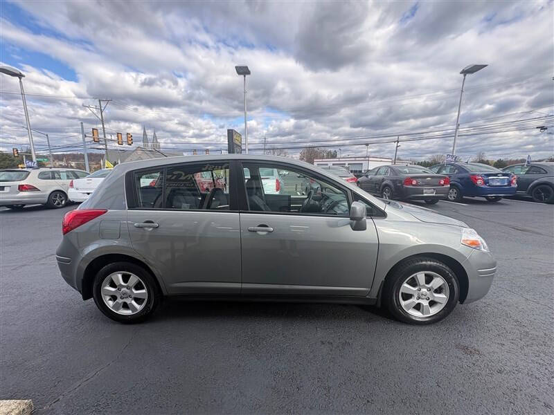 2008 Nissan Versa 1.8 S