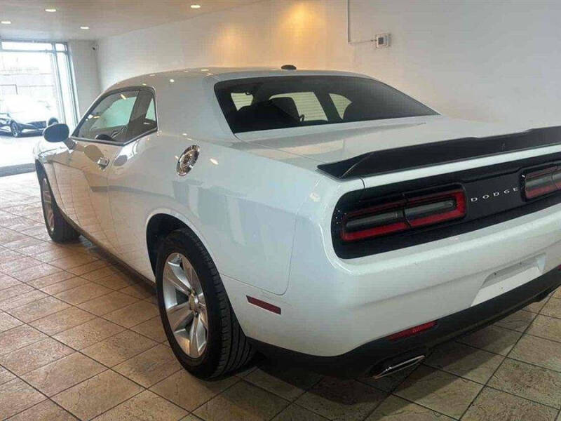 2023 Dodge Challenger SXT