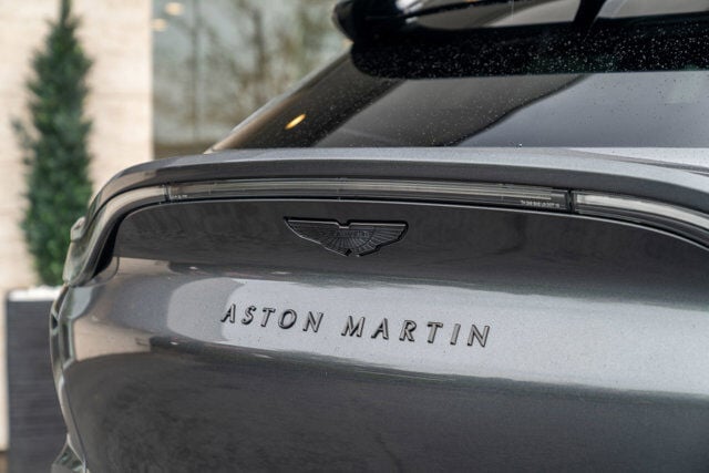 2021 Aston Martin DBX 8