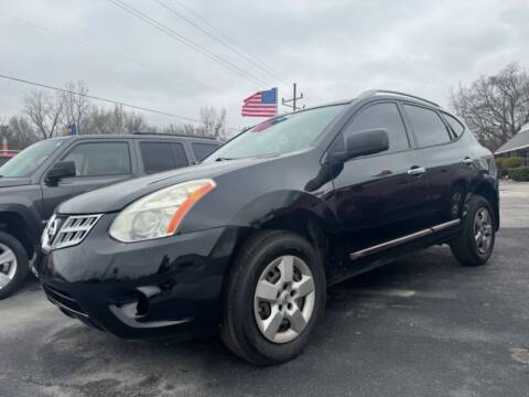 2015 Nissan Rogue Select for sale at Patrick Auto Group in Knox IN