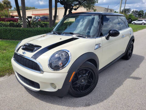 2009 MINI Cooper for sale at City Imports LLC in West Palm Beach FL