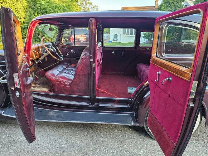 1937 Packard 1508