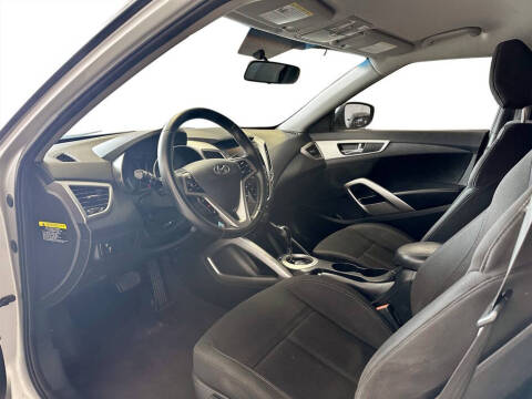2017 Hyundai Veloster