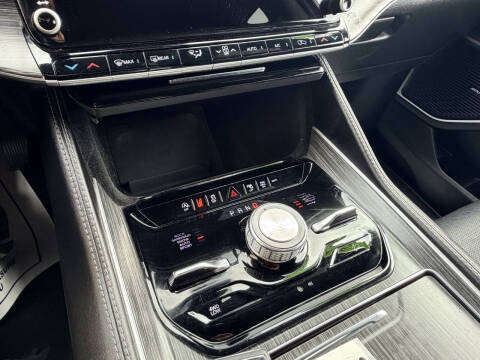 2023 Jeep Wagoneer L Series III