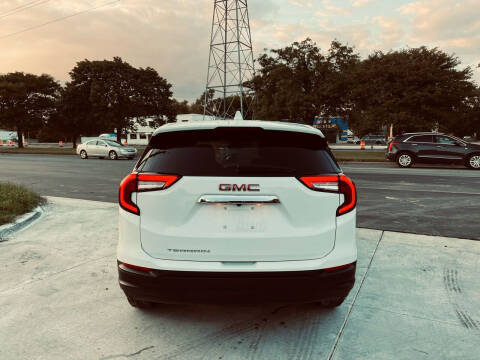 2022 GMC Terrain SLE