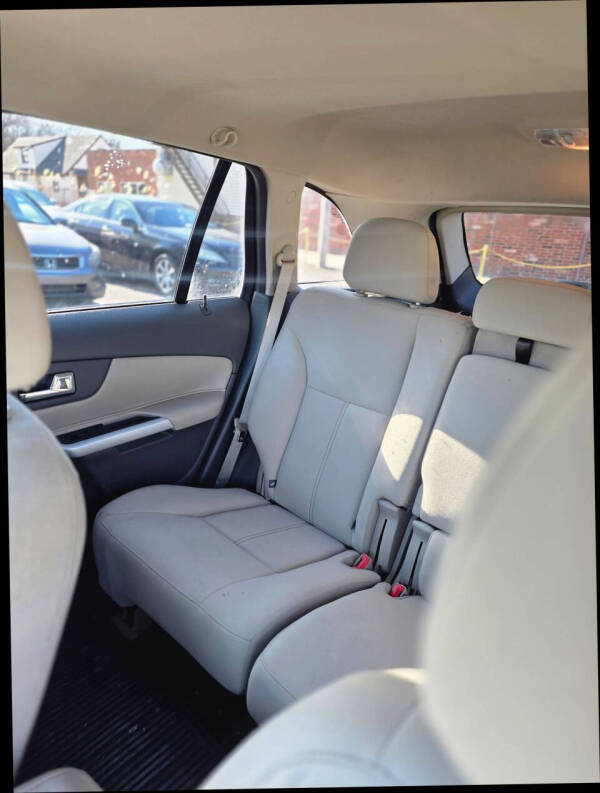 2014 Ford Edge SE